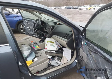 2013 Subaru Outback 2.5I Premium from USA, damaged, VIN 4S4BRBCC8D3305472